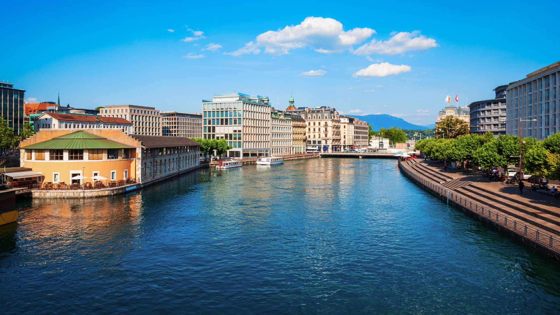 Vue panoramique de Genève, frontière franco-suisse